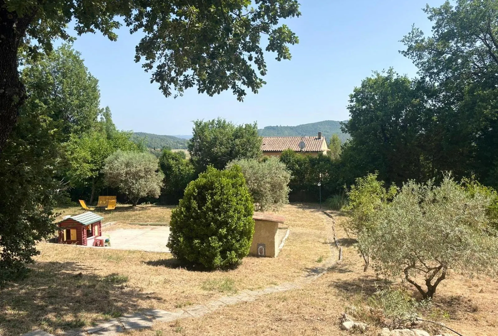 빌라 Maison Au Pays Des Lavandes Et De La Vigne Pierrevert